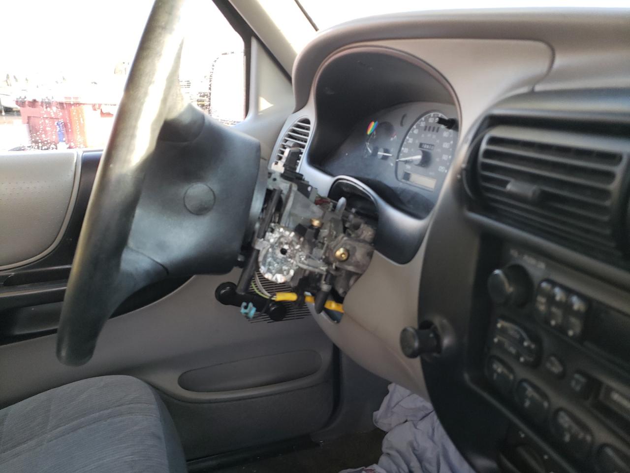 Photo 9 from auction – 1997 FORD RANGER with VIN 1FTCR10A5VPB28587