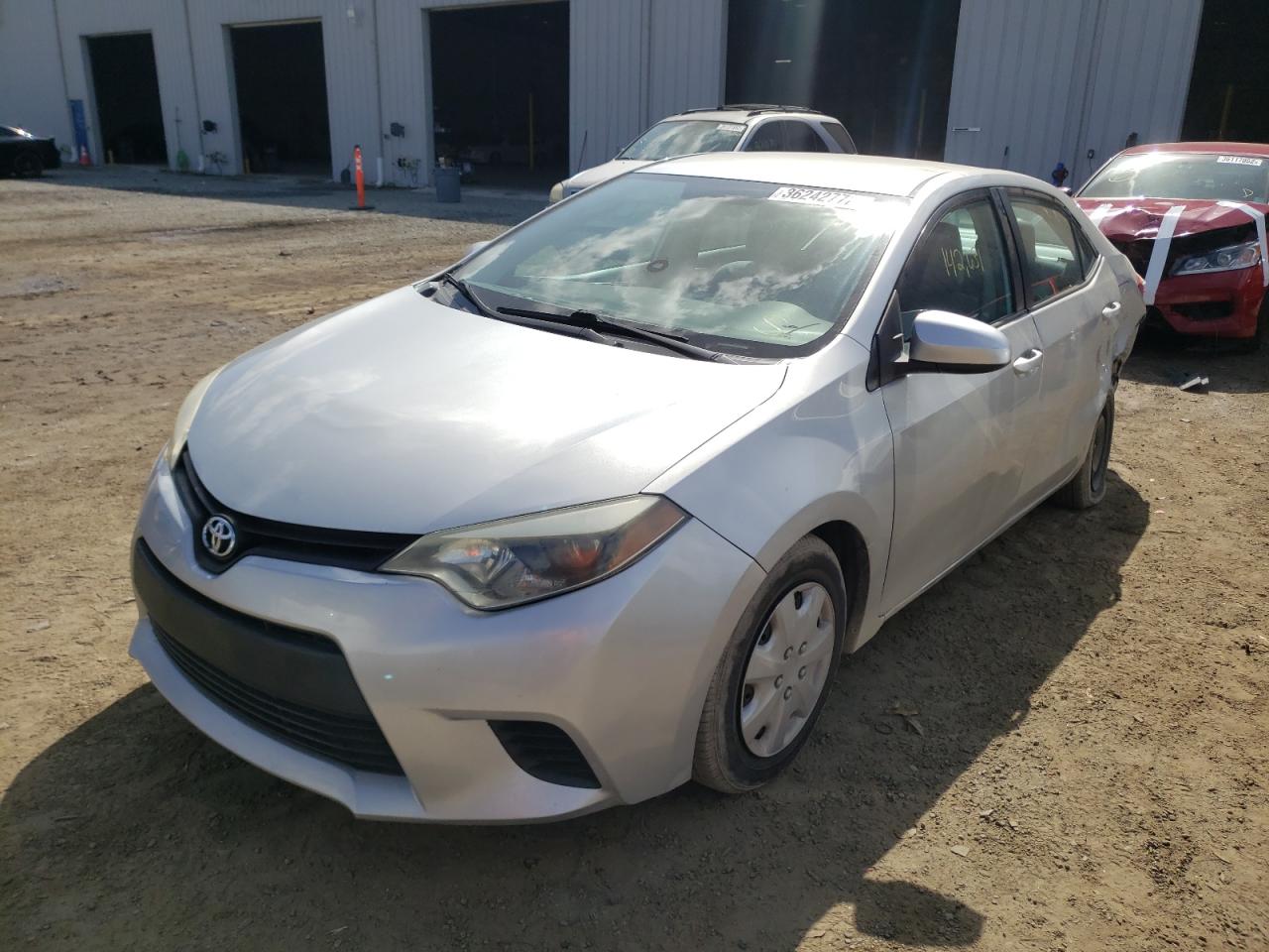 Photo 2 from auction – 2015 TOYOTA COROLLA L with VIN 2T1BURHE1FC277966