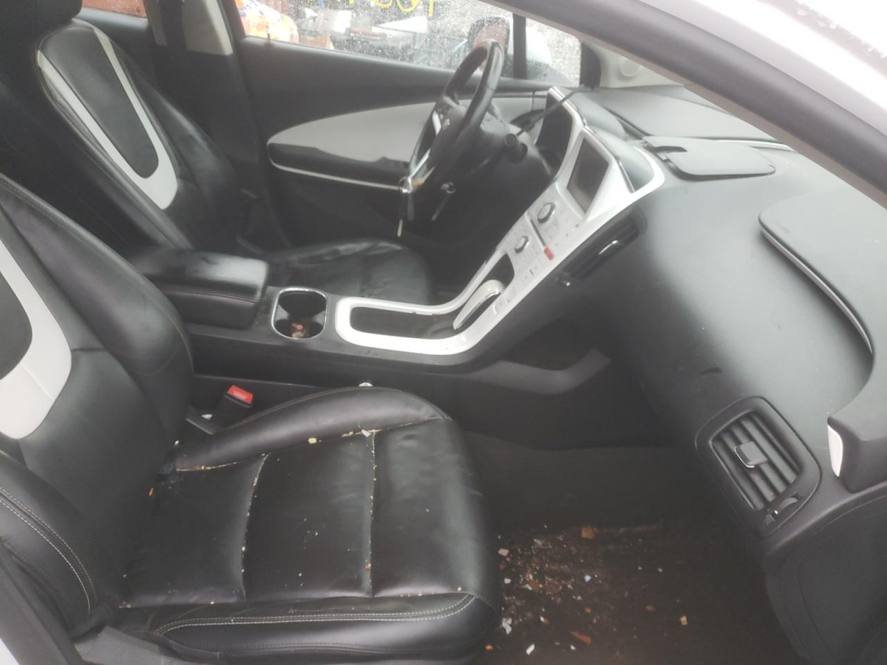 Photo 5 from auction – 2012 CHEVROLET VOLT with VIN 1G1RD6E46CU127819