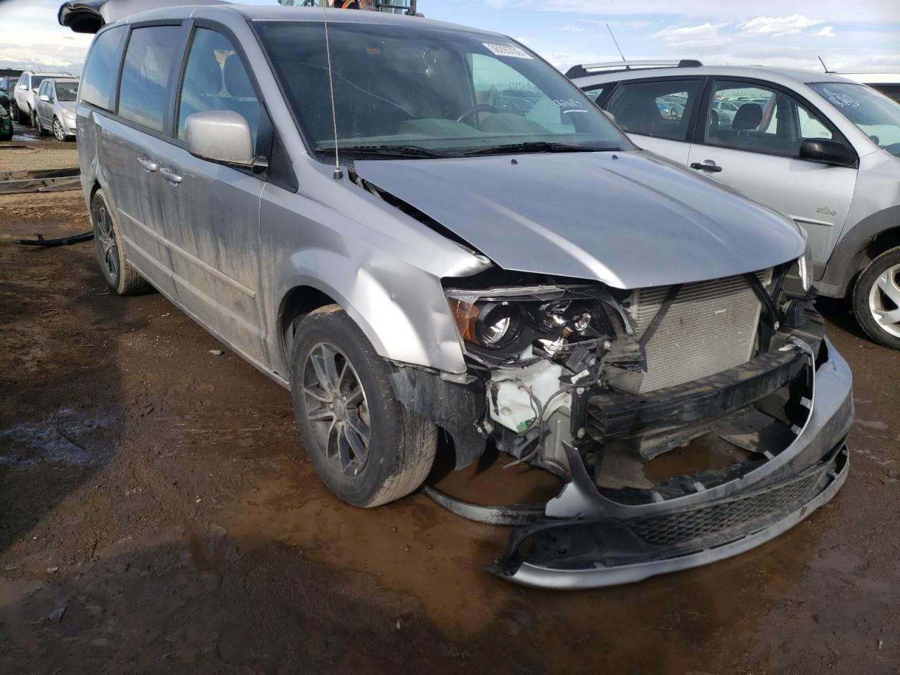 DODGE GRAND CARA 2016 with VIN 2C4RDGEG4GR177824 - Photo from auction