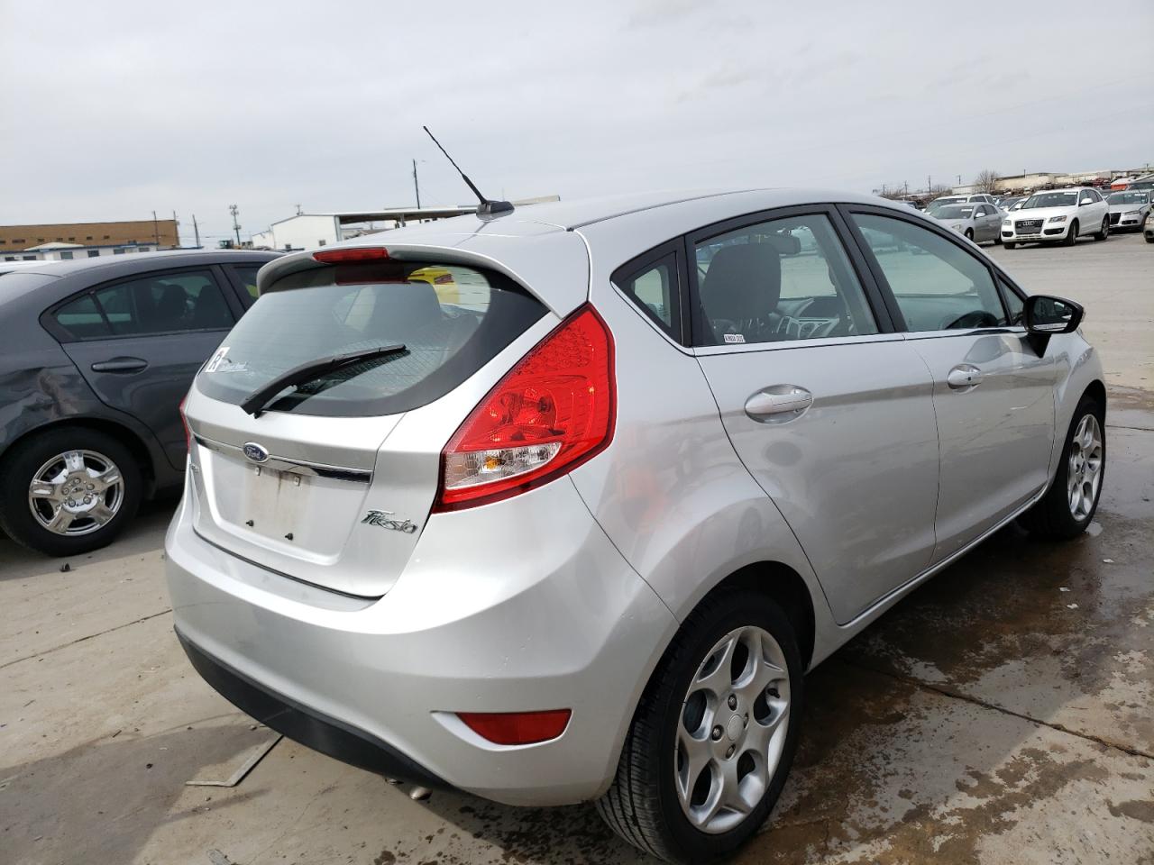 Photo 4 from auction – 2011 FORD FIESTA SES with VIN 3FADP4FJ8BM167250