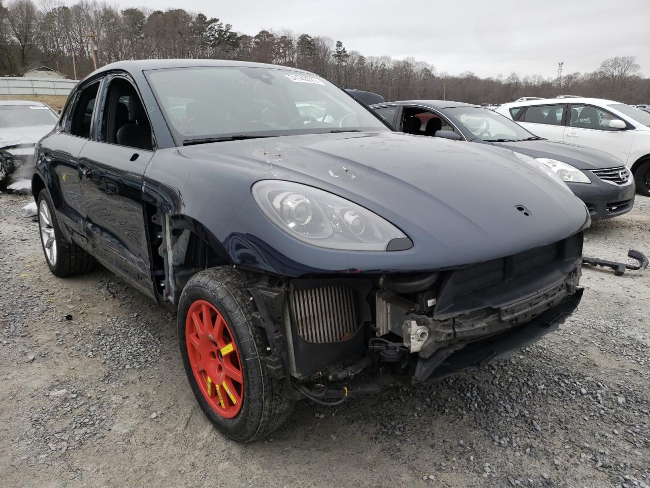 PORSCHE MACAN GTS 2018 with VIN WP1AG2A55JLB65367 - Photo from auction