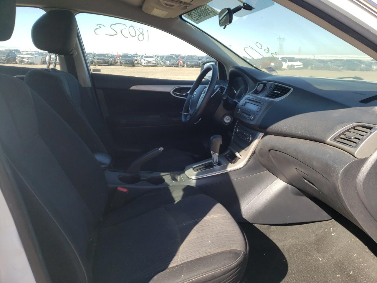 Photo 5 from auction – 2014 NISSAN SENTRA S with VIN 3N1AB7AP5EY245217