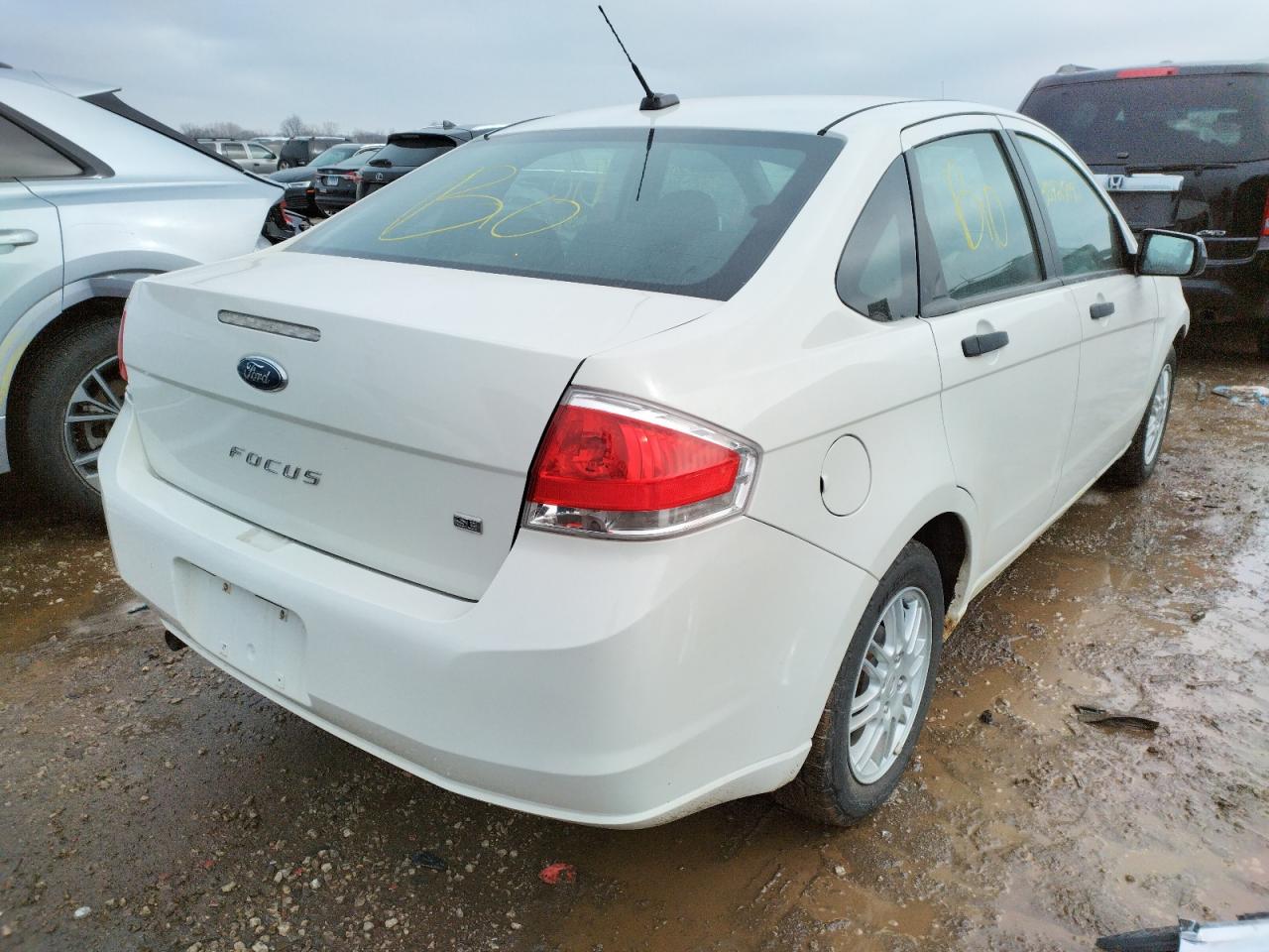 Photo 4 from auction – 2010 FORD FOCUS SE with VIN 1FAHP3FN4AW160020