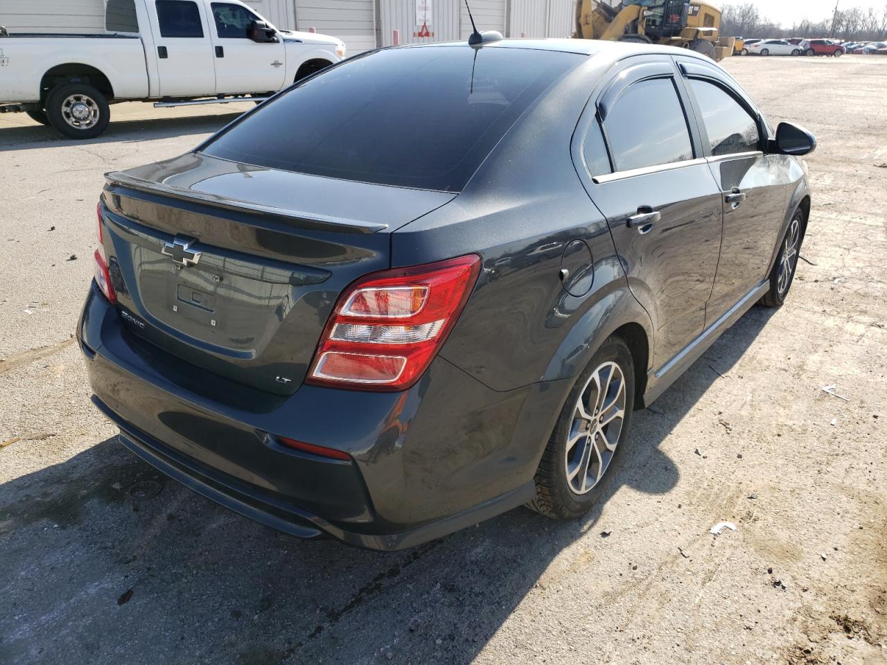 Photo 4 from auction – 2018 CHEVROLET SONIC LT with VIN 1G1JD5SH3J4121973
