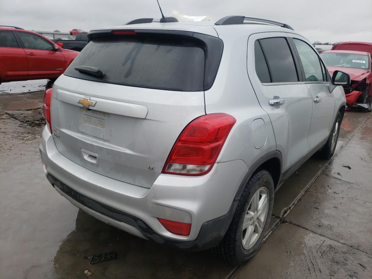 Photo 4 from auction – 2019 CHEVROLET TRAX 1LT with VIN 3GNCJLSB9KL373237