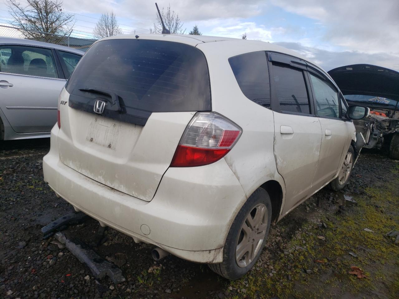 Photo 4 from auction – 2012 HONDA FIT with VIN JHMGE8G38CC032100