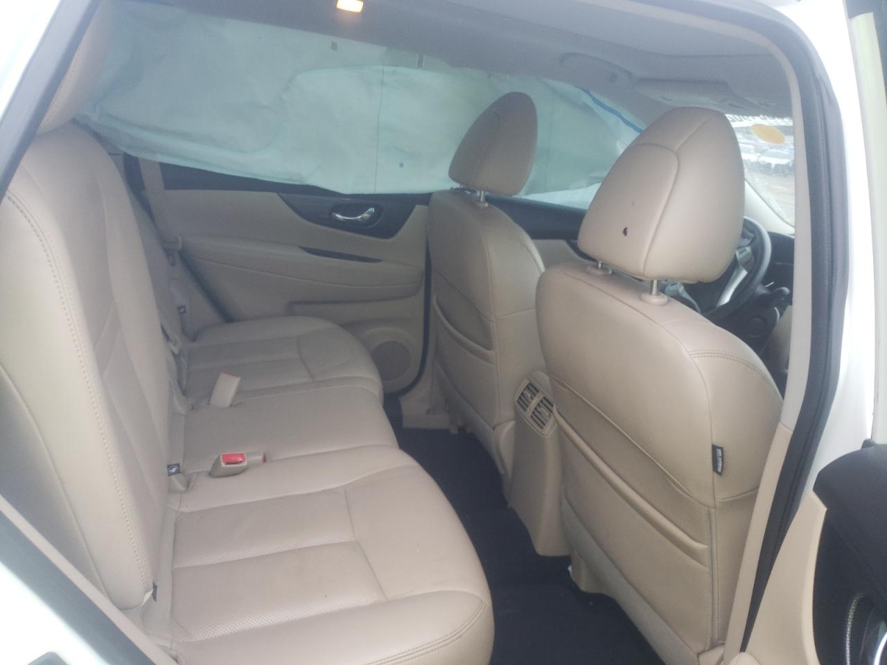 Photo 6 from auction – 2016 NISSAN ROGUE S with VIN 5N1AT2MT4GC760500