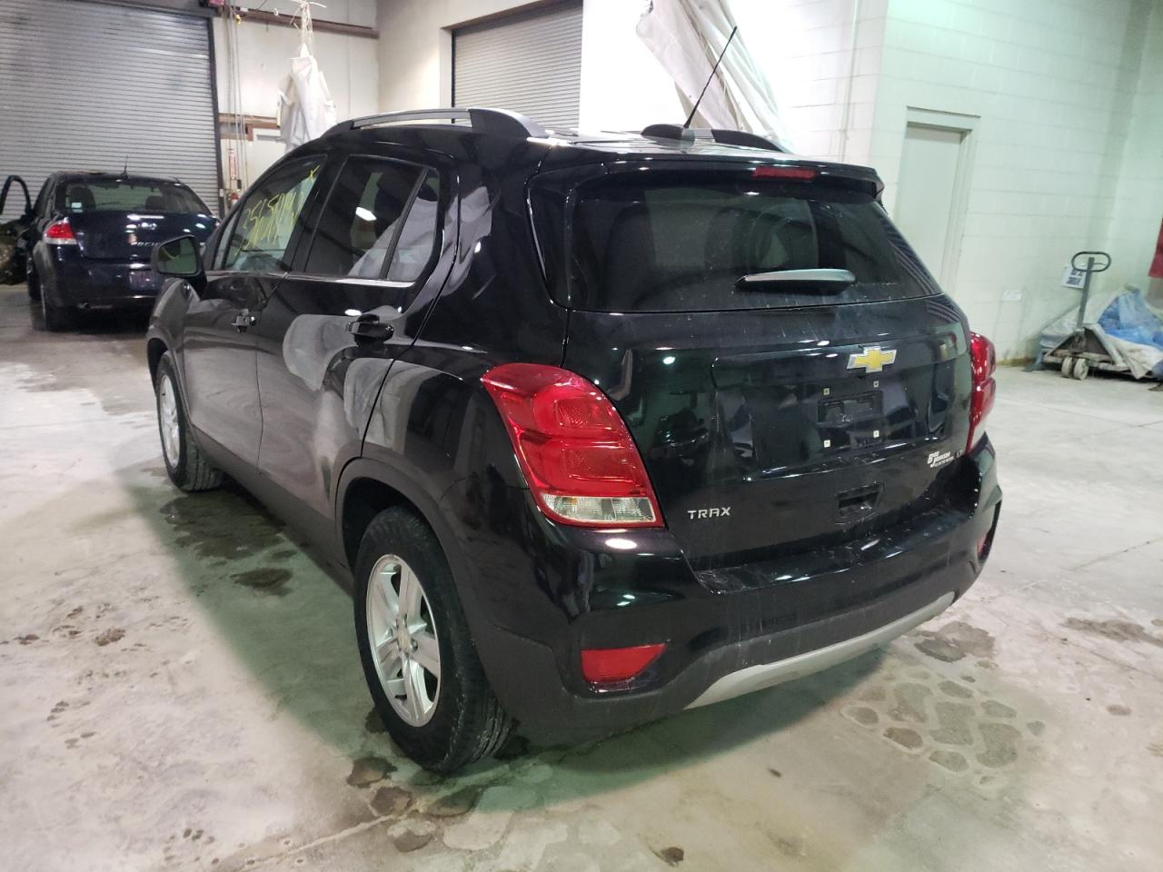 Photo 3 from auction – 2019 CHEVROLET TRAX 1LT with VIN 3GNCJLSB8KL384049
