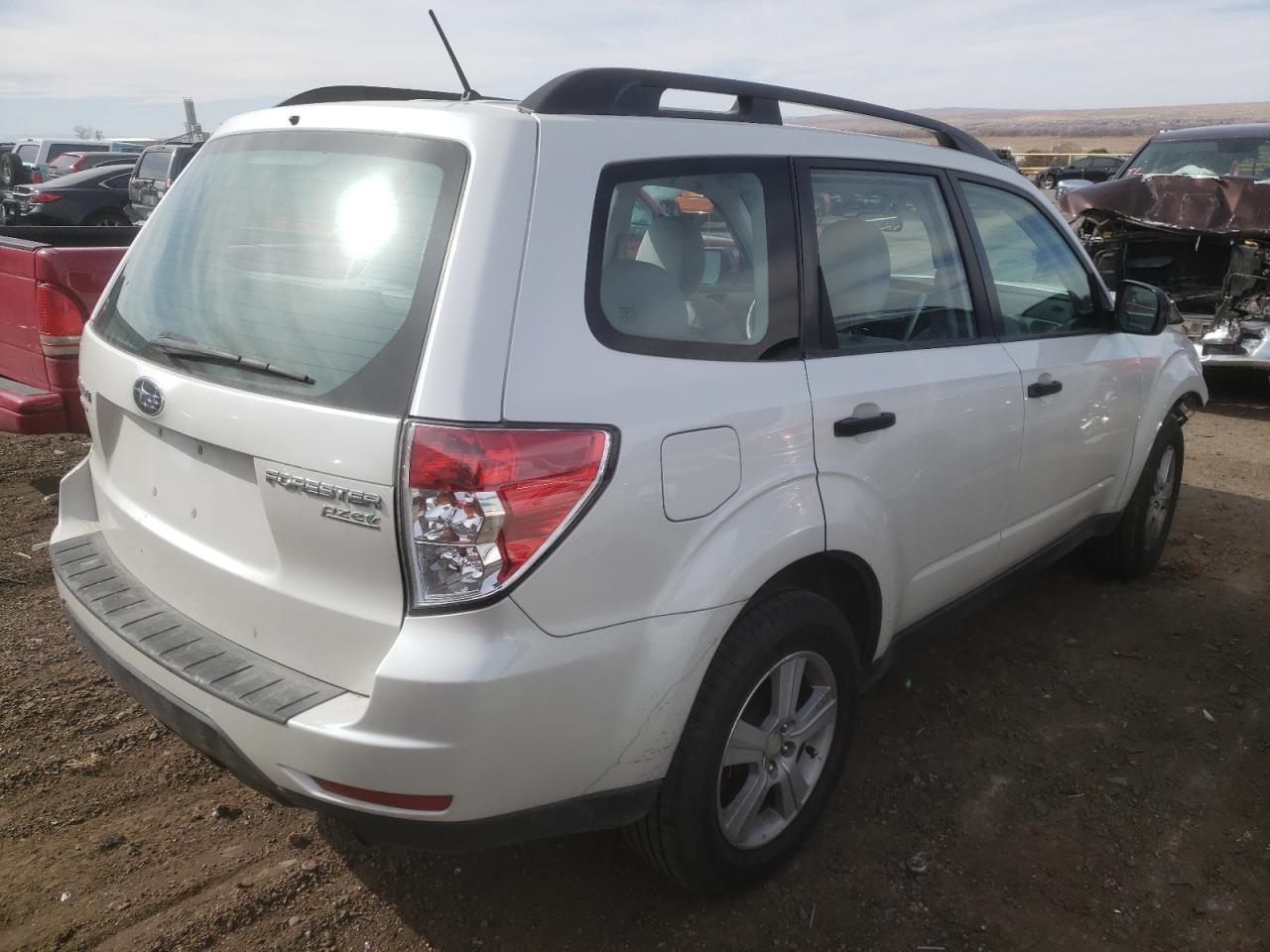 Photo 4 from auction – 2010 SUBARU FORESTER X with VIN JF2SH6BC5AH801572