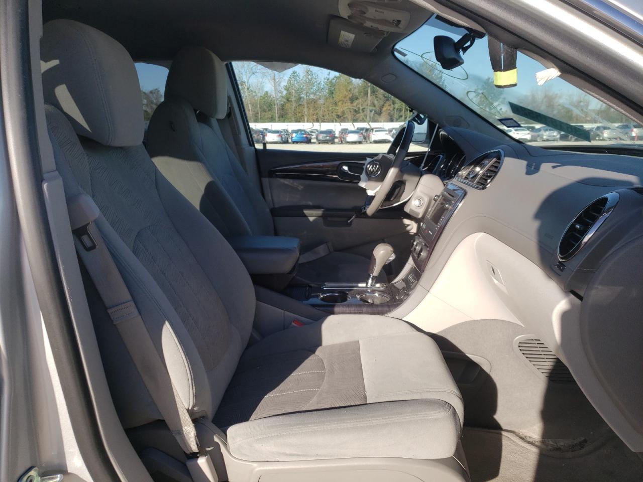 Photo 5 from auction – 2015 BUICK ENCLAVE with VIN 5GAKRAKD9FJ322161