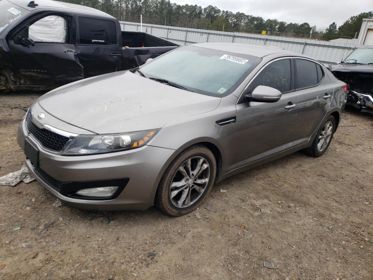 Photo 2 from auction – 2013 KIA OPTIMA LX with VIN 5XXGM4A70DG207787