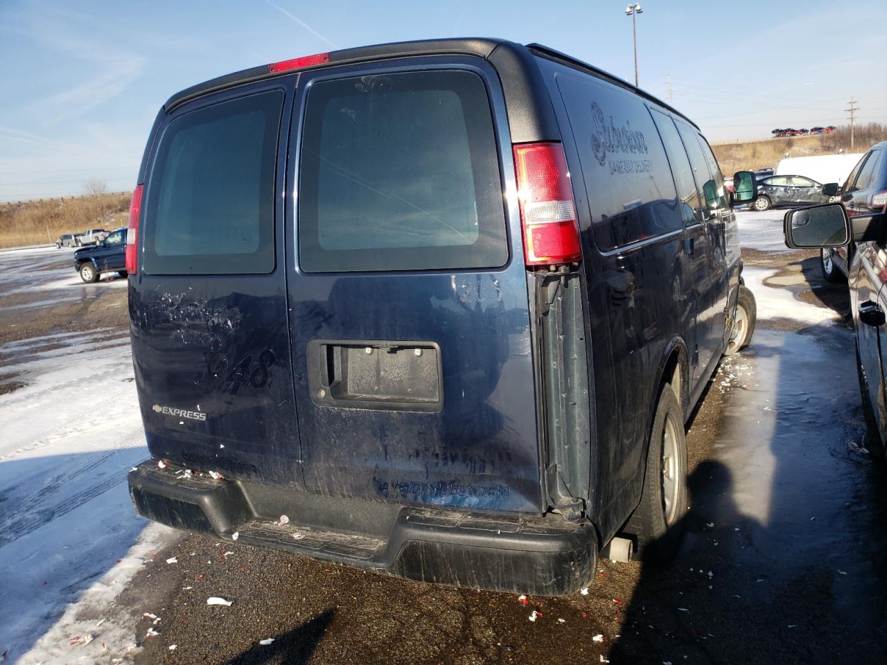 Photo 4 from auction – 2017 CHEVROLET EXPRESS G2 with VIN 1GCWGAFF9H1232352
