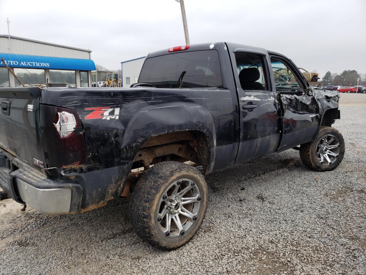 Photo 9 from auction – 2010 GMC SIERRA K15 with VIN 3GTRKVE22AG223162