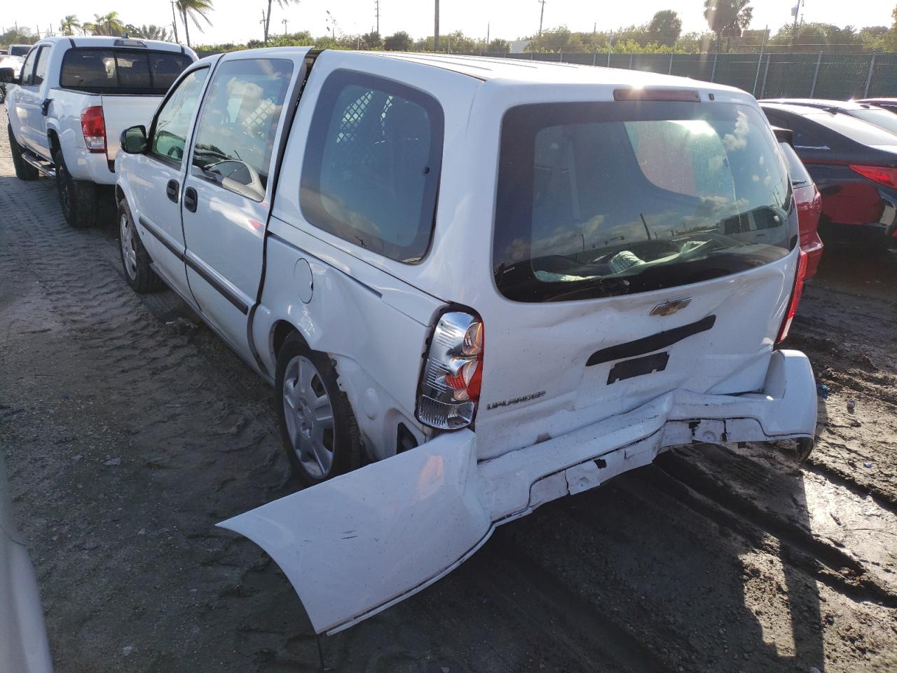 Photo 9 from auction – 2007 CHEVROLET UPLANDER with VIN 1GNDV13167D179023