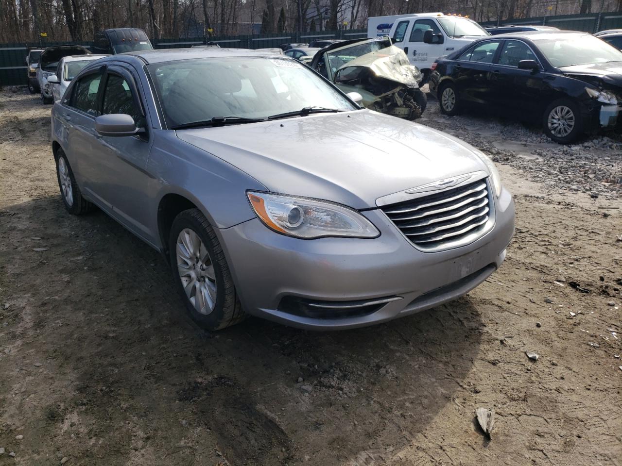 CHRYSLER 200 S 2013 with VIN 1C3CCBAB5DN620792 - Photo from auction