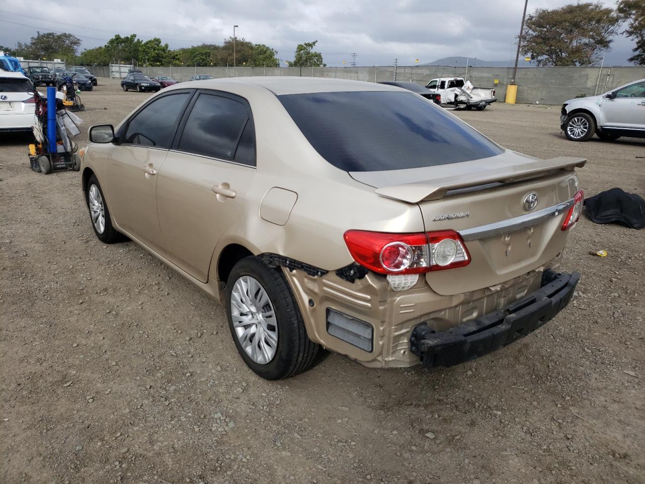 Foto 3 de la subasta – 2013 TOYOTA COROLLA BA con VIN 5YFBU4EE3DP199209
