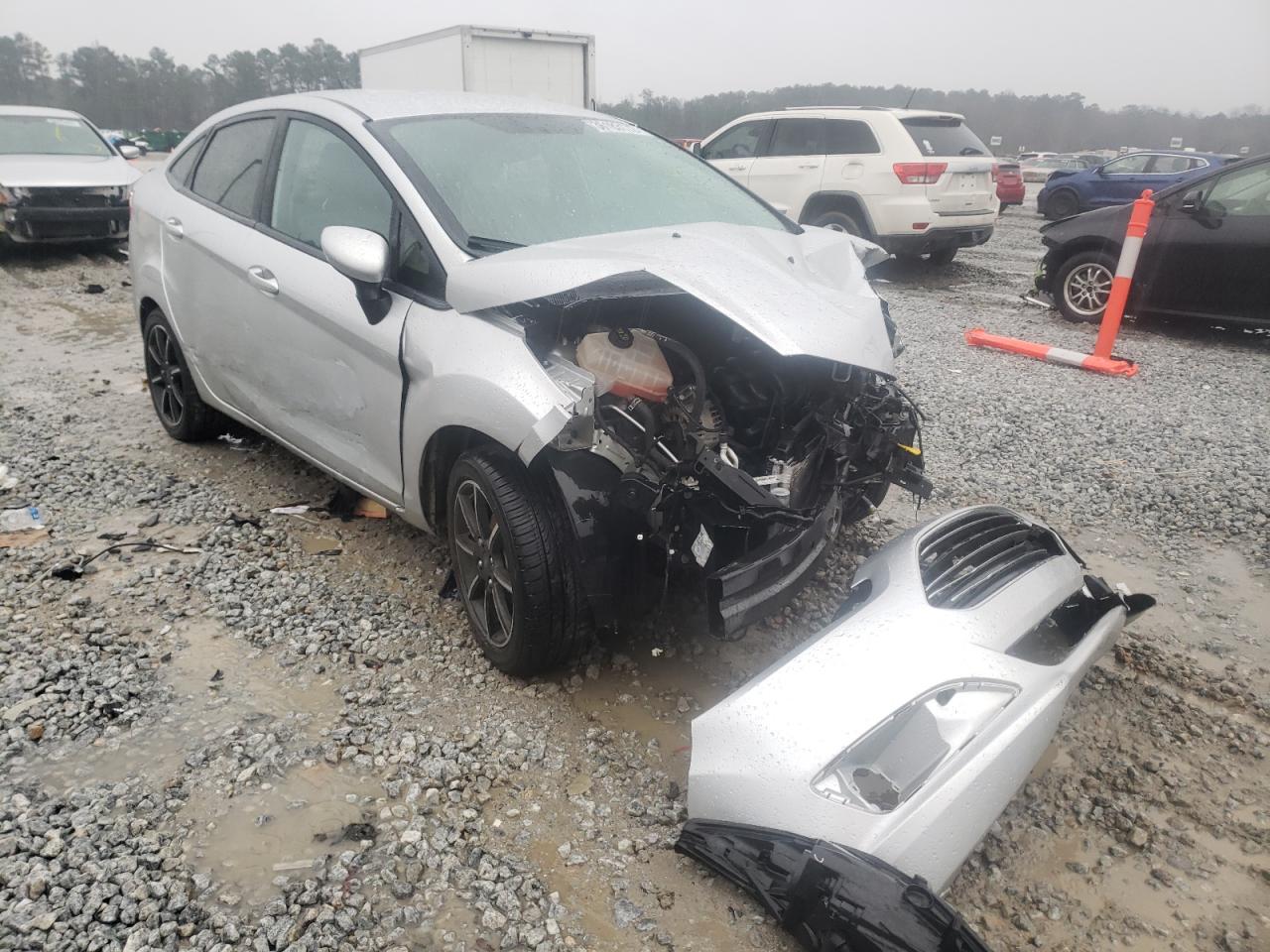 FORD FIESTA SE 2019 with VIN 3FADP4BJ4KM160799 - Photo from auction