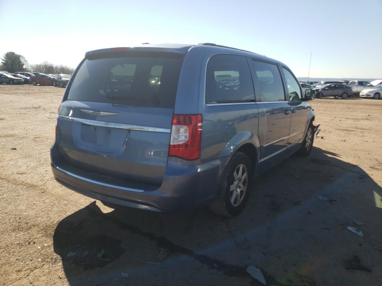 Photo 4 from auction – 2012 CHRYSLER TOWN & COU with VIN 2C4RC1BG3CR194774