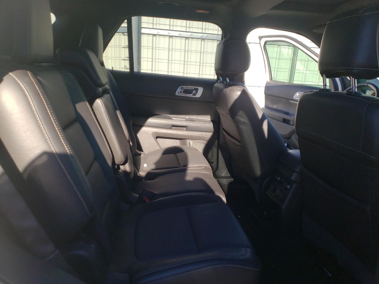 Photo 6 from auction – 2015 FORD EXPLORER S with VIN 1FM5K8GT5FGC38694