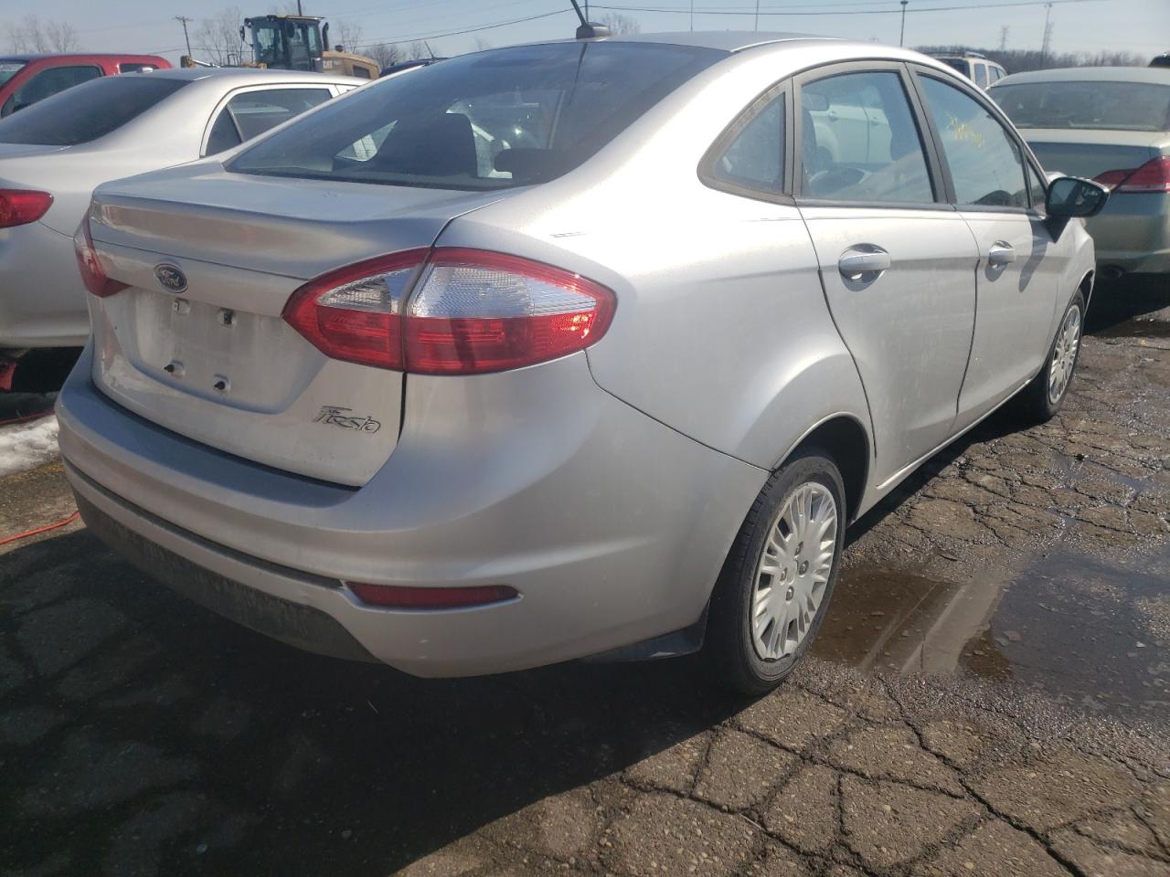 Photo 4 from auction – 2016 FORD FIESTA S with VIN 3FADP4AJ1GM166889