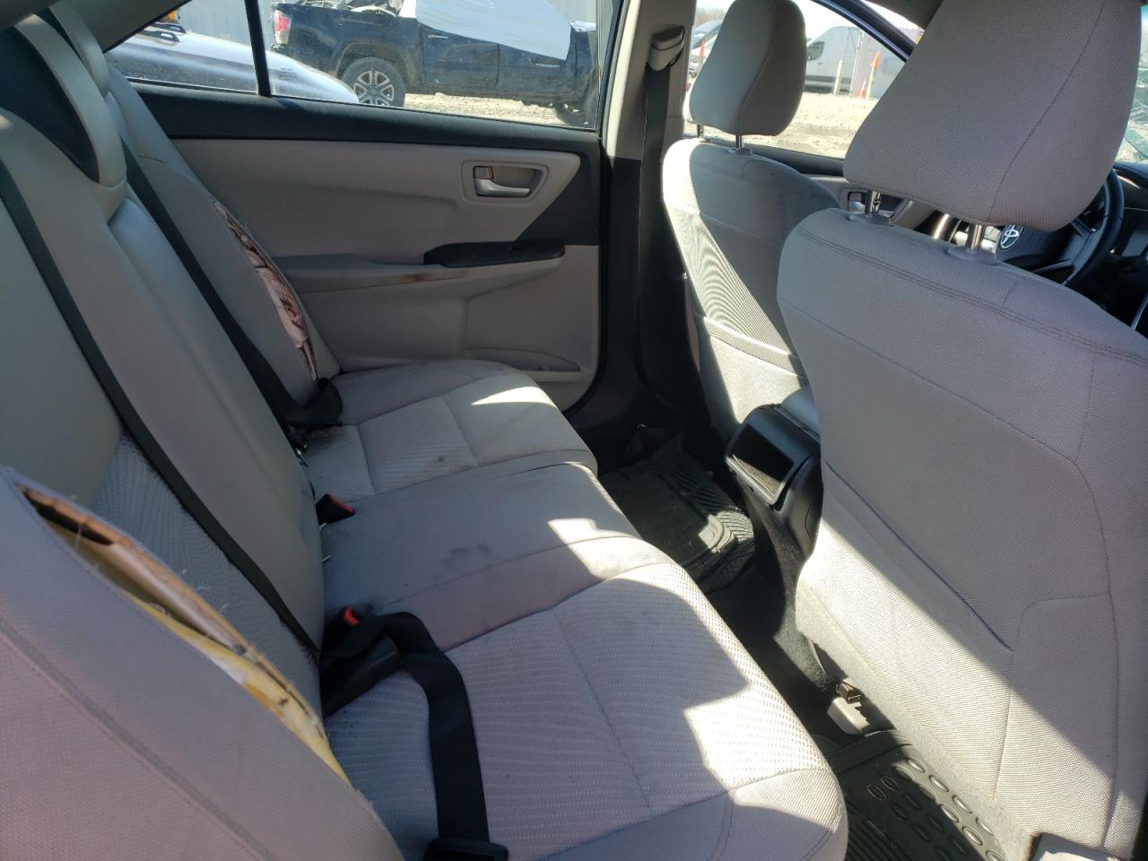 Photo 6 from auction – 2016 TOYOTA CAMRY LE with VIN 4T1BF1FK0GU149741