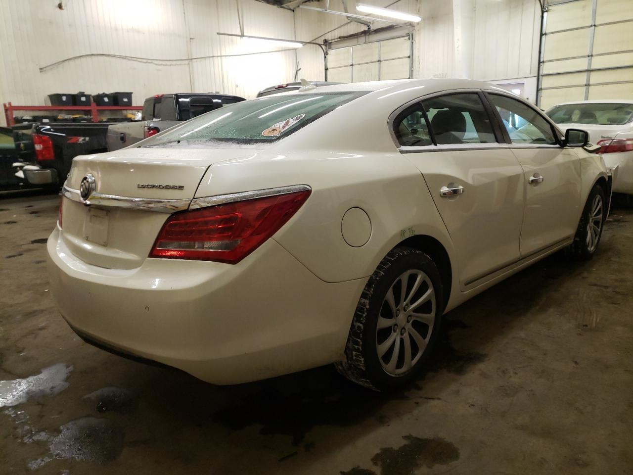Photo 4 from auction – 2014 BUICK LACROSSE with VIN 1G4GB5GRXEF163667