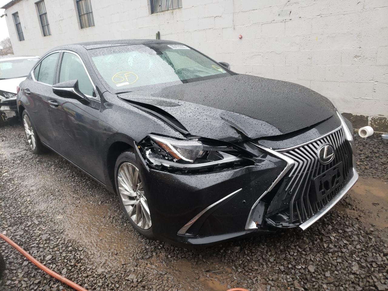 LEXUS ES 350 2019 with VIN 58ABZ1B13KU035531 - Photo from auction
