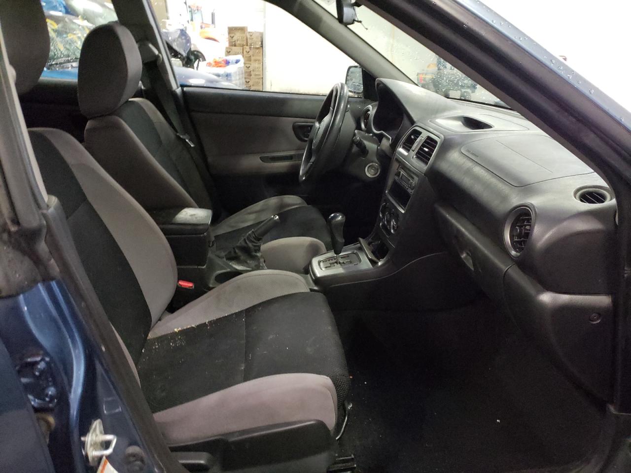 Photo 5 from auction – 2007 SUBARU IMPREZA 2. with VIN JF1GG61677H819010