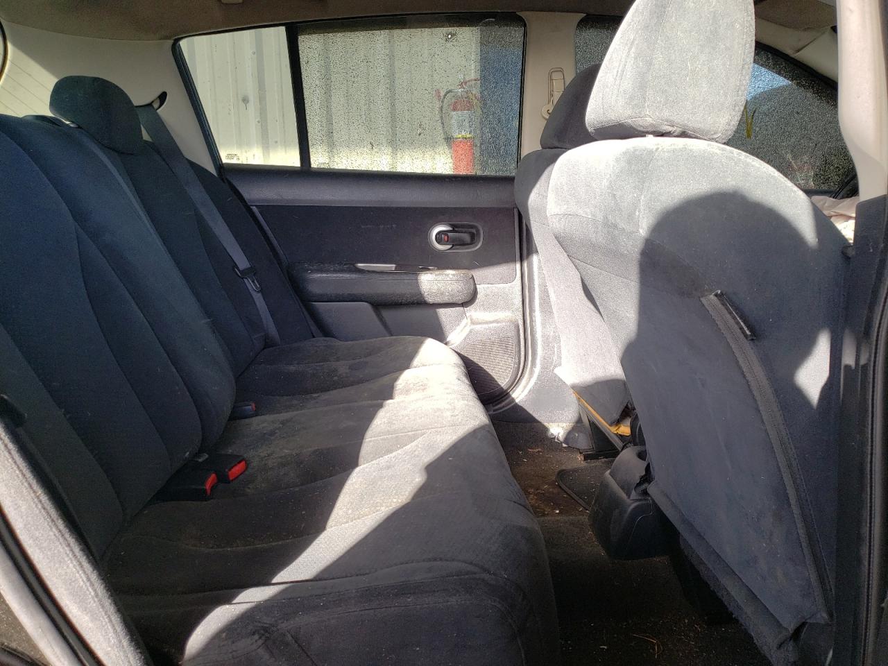 Photo 6 from auction – 2010 NISSAN VERSA S with VIN 3N1BC1CP6AL407035