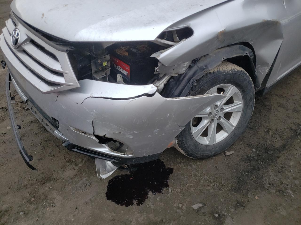Photo 9 from auction – 2013 TOYOTA HIGHLANDER with VIN 5TDBK3EH9DS181282
