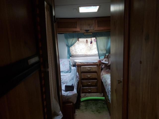 Photo 6 from auction – 1987 FORD RV with VIN 1FCKE33L8HHB43941