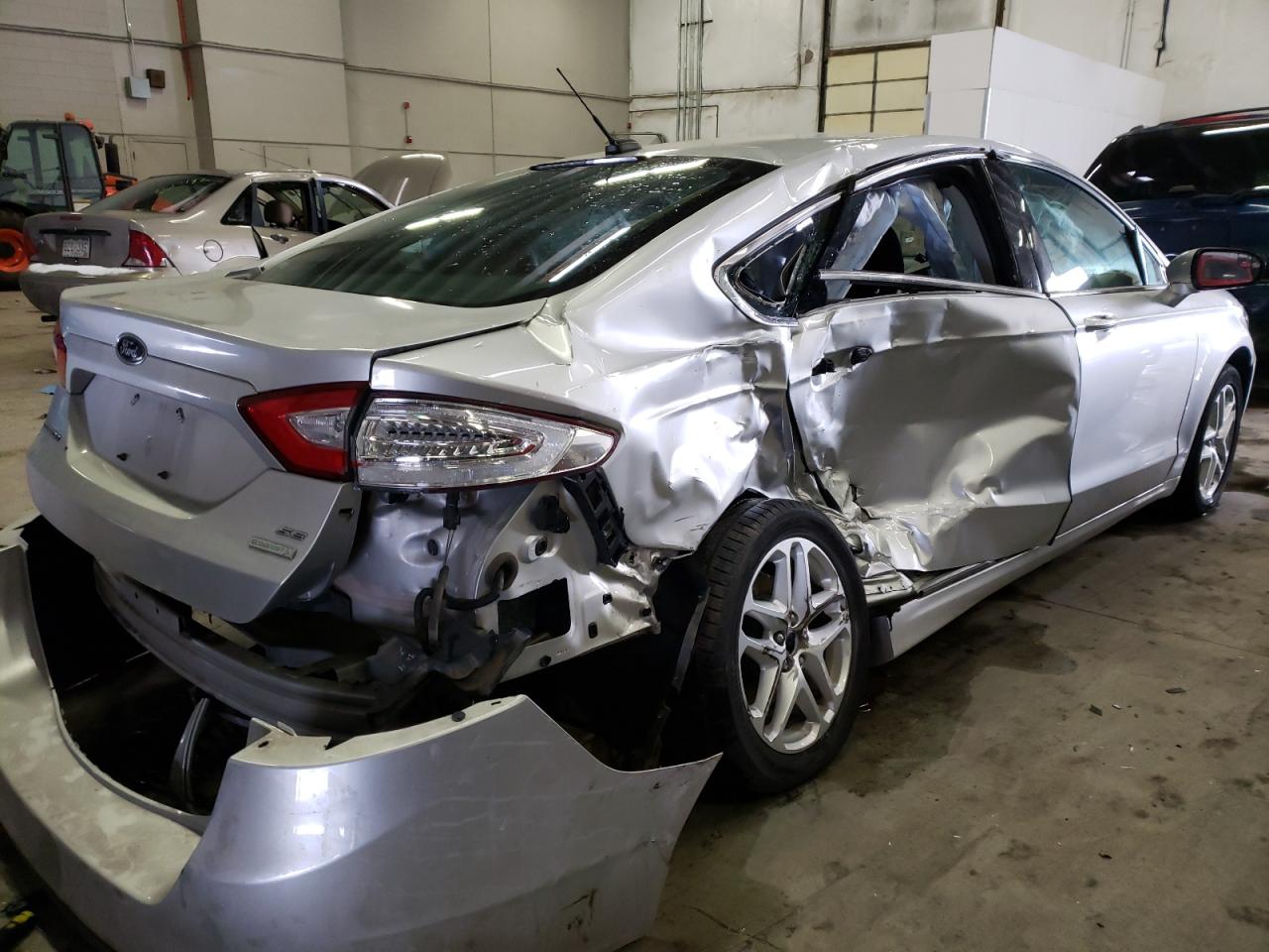 Photo 4 from auction – 2013 FORD FUSION SE with VIN 3FA6P0HR3DR346029