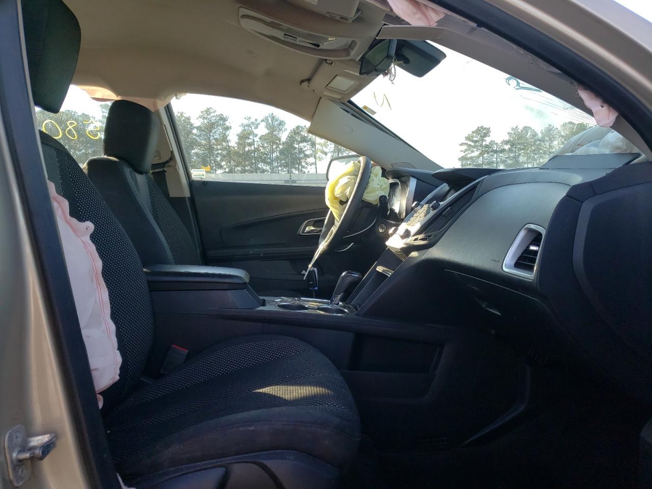 Photo 5 from auction – 2016 CHEVROLET EQUINOX LS with VIN 2GNALBEKXG1145909