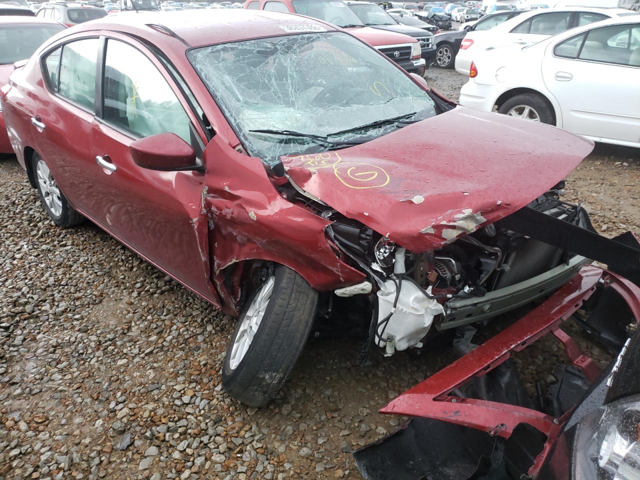 NISSAN VERSA S 2017 con VIN 3N1CN7AP1HL808622 - Foto de la subasta