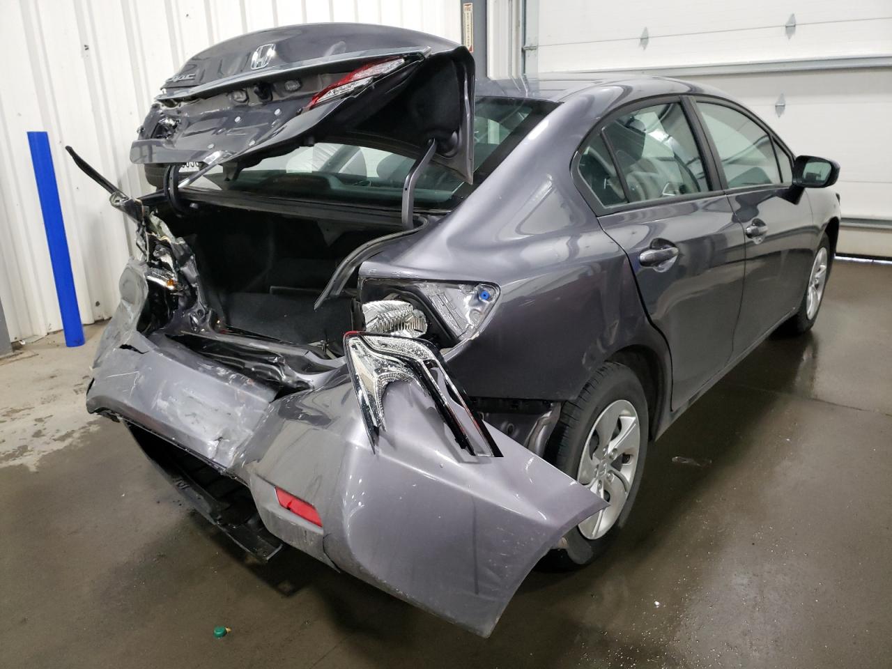 Photo 4 from auction – 2015 HONDA CIVIC LX with VIN 19XFB2F59FE072589