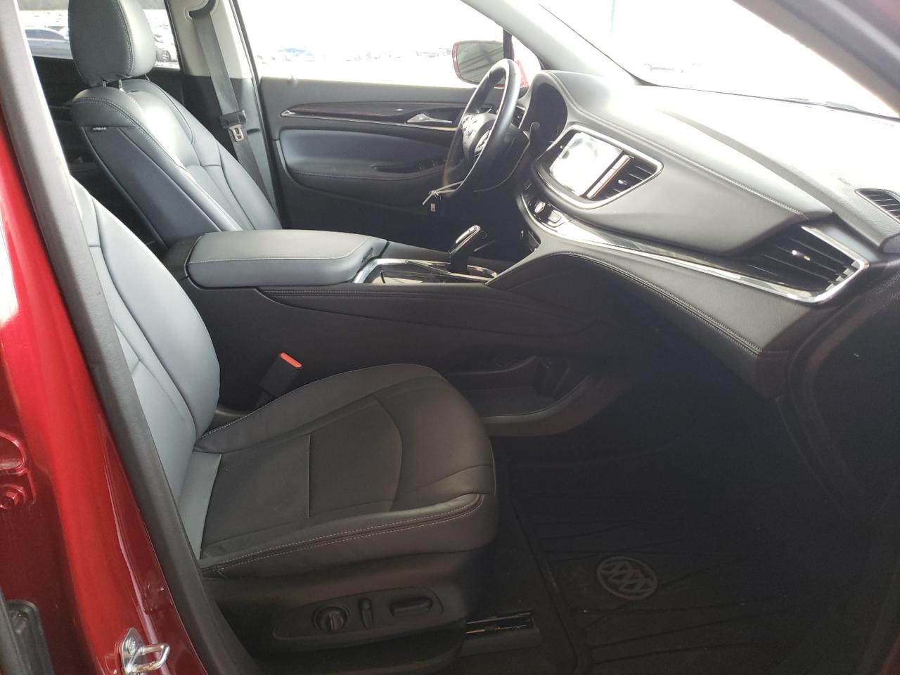 Photo 5 from auction – 2020 BUICK ENCLAVE ES with VIN 5GAERBKW7LJ297289