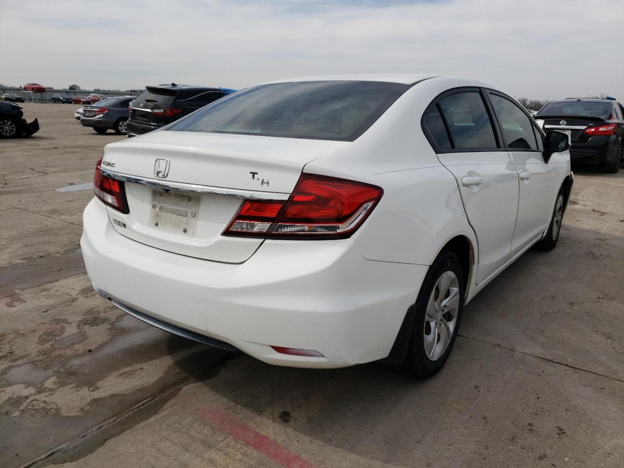 Photo 4 from auction – 2013 HONDA CIVIC LX with VIN 2HGFB2F56DH510035