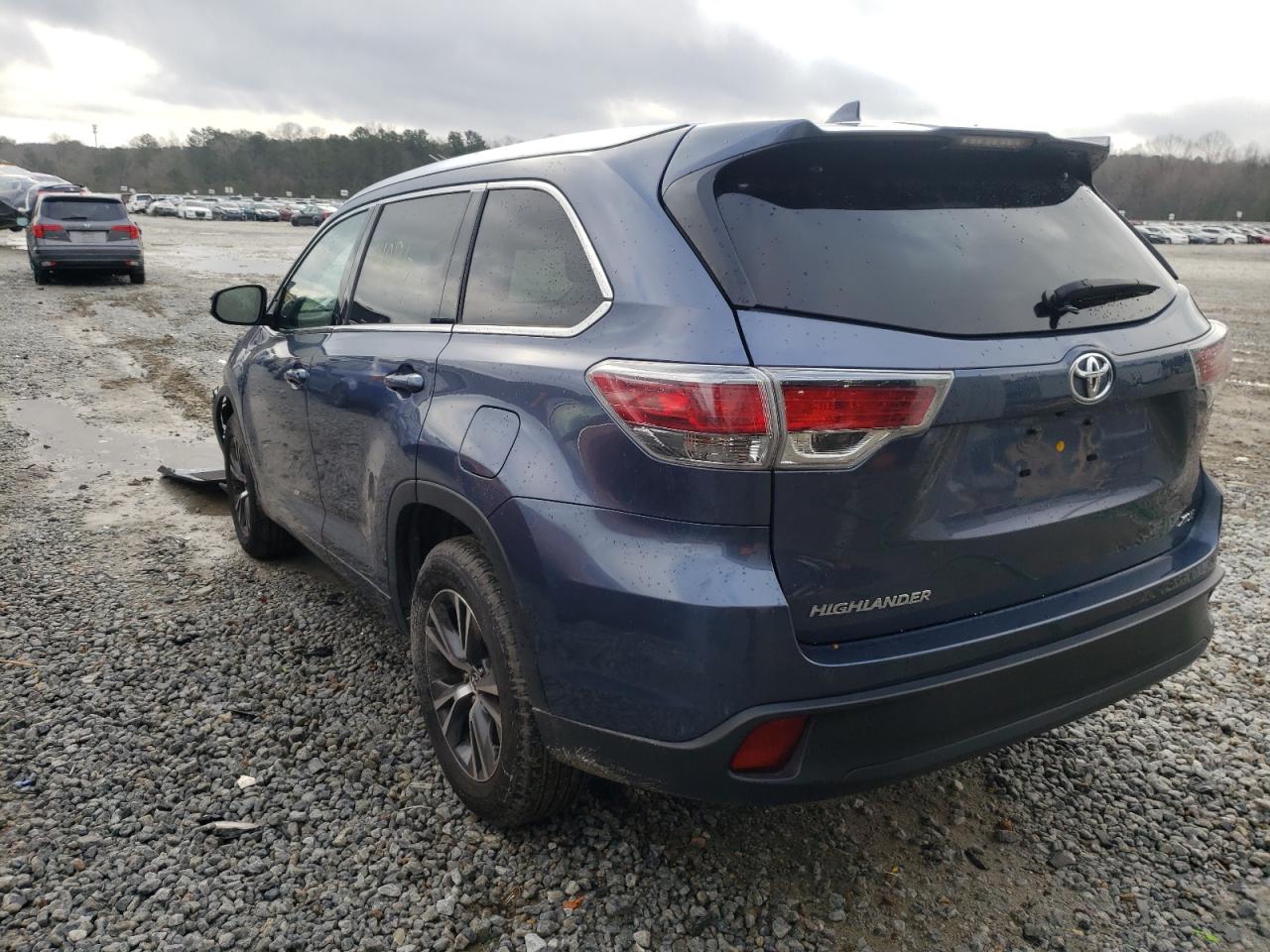 Photo 3 from auction – 2016 TOYOTA HIGHLANDER with VIN 5TDKKRFH6GS501390