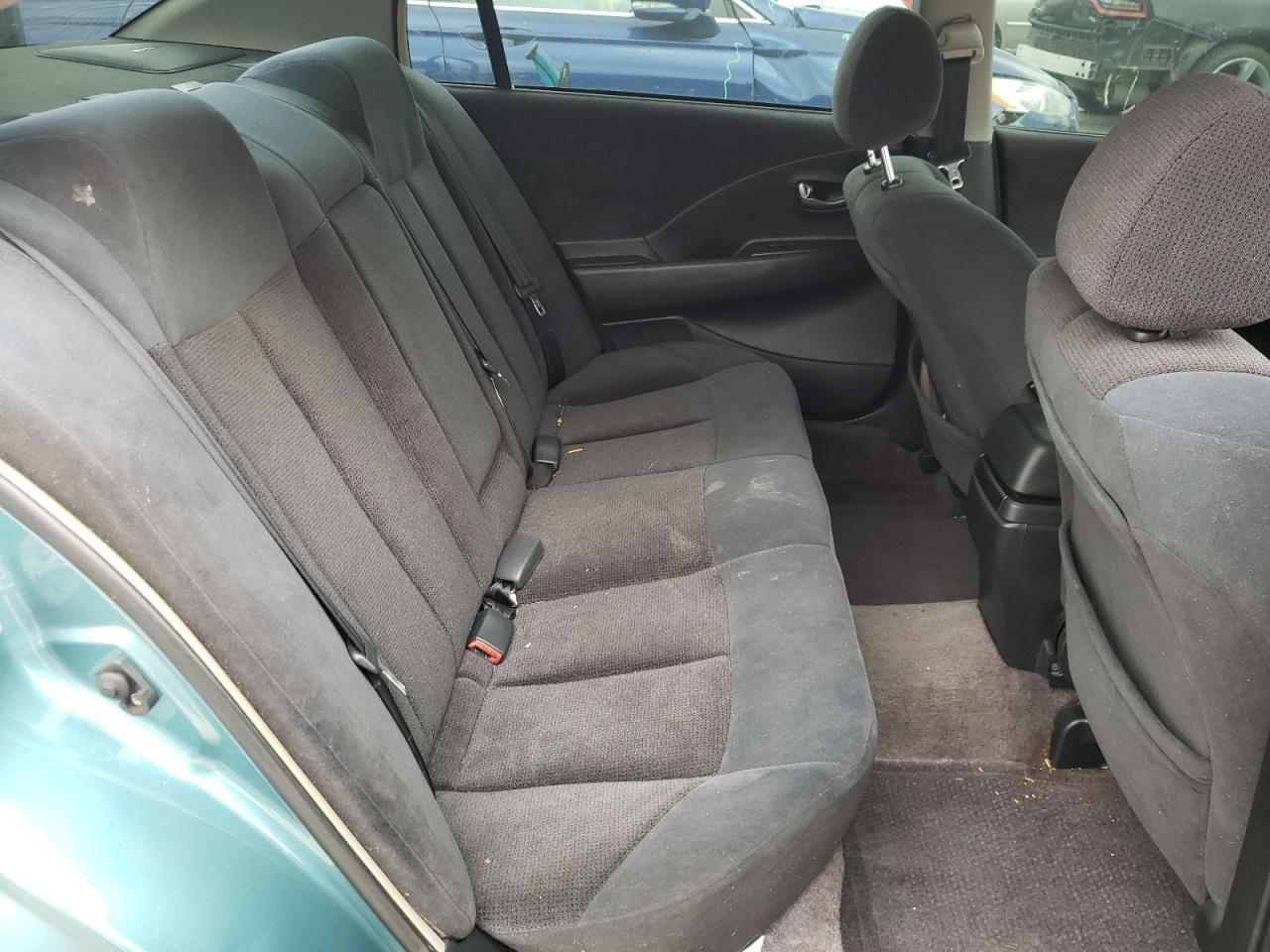 Photo 6 from auction – 2002 NISSAN ALTIMA with VIN 1N4AL11D22C202686