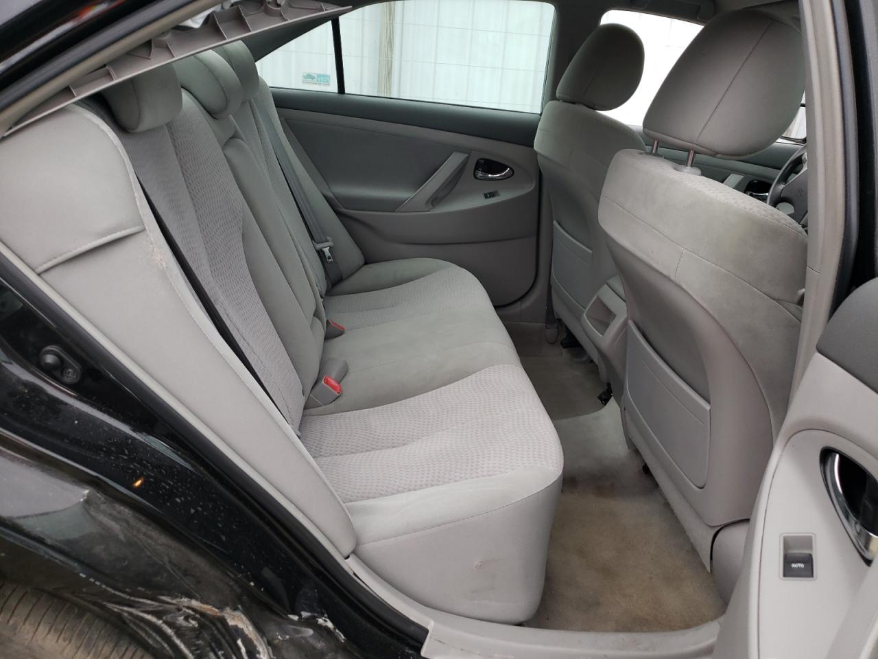 Photo 6 from auction – 2011 TOYOTA CAMRY BASE with VIN 4T1BF3EK0BU209331