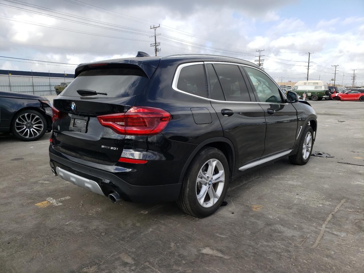 Photo 4 from auction – 2020 BMW X3 SDRIVE3 with VIN 5UXTY3C02LLU70406