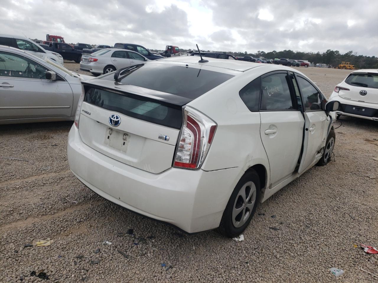 Photo 4 from auction – 2013 TOYOTA PRIUS with VIN JTDKN3DU5D1659426