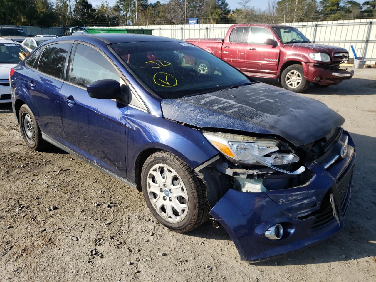 FORD FOCUS SE 2012 with VIN 1FAHP3F28CL148382 - Photo from auction