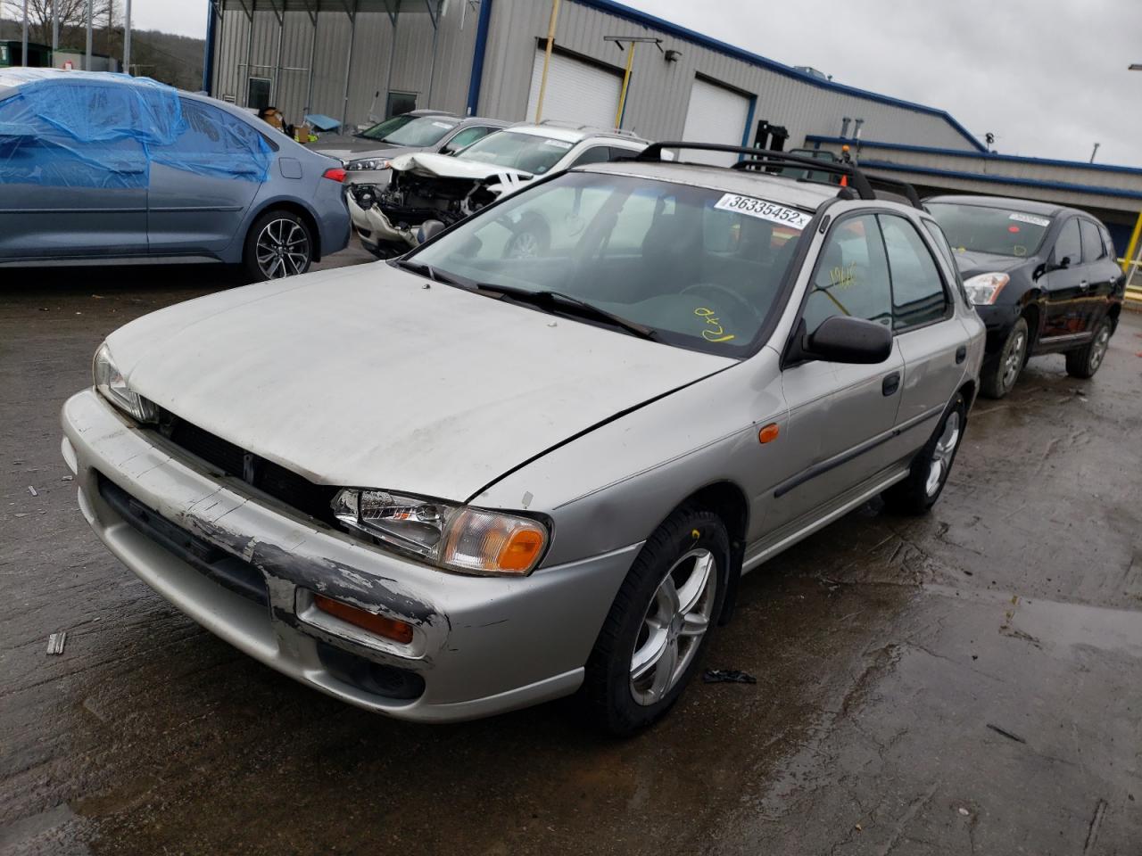 Foto 2 de la subasta – 2001 SUBARU IMPREZA L con VIN JF1GF43571G803527