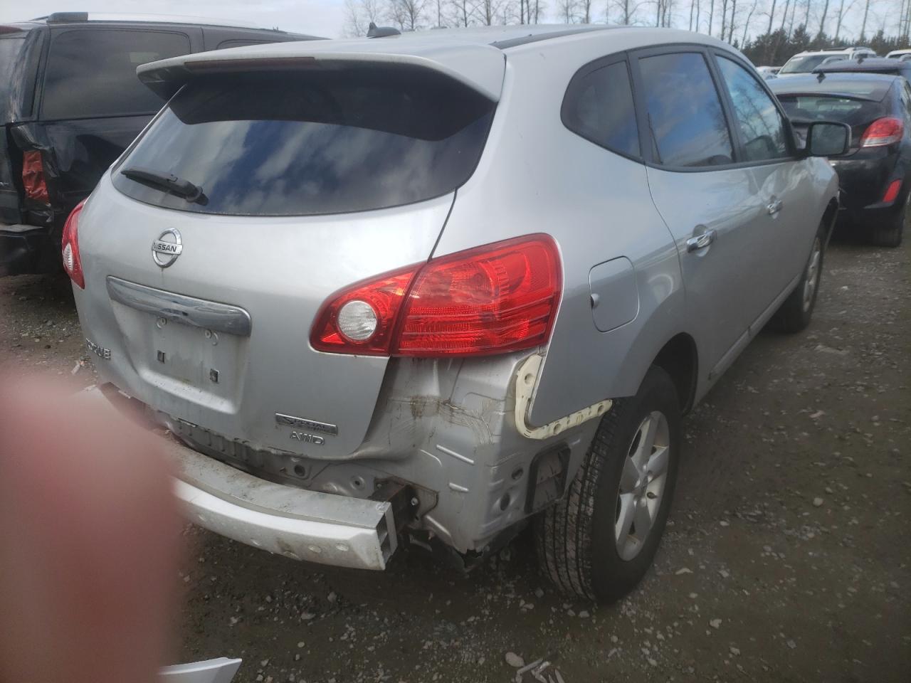 Photo 4 from auction – 2013 NISSAN ROGUE S with VIN JN8AS5MV2DW657553