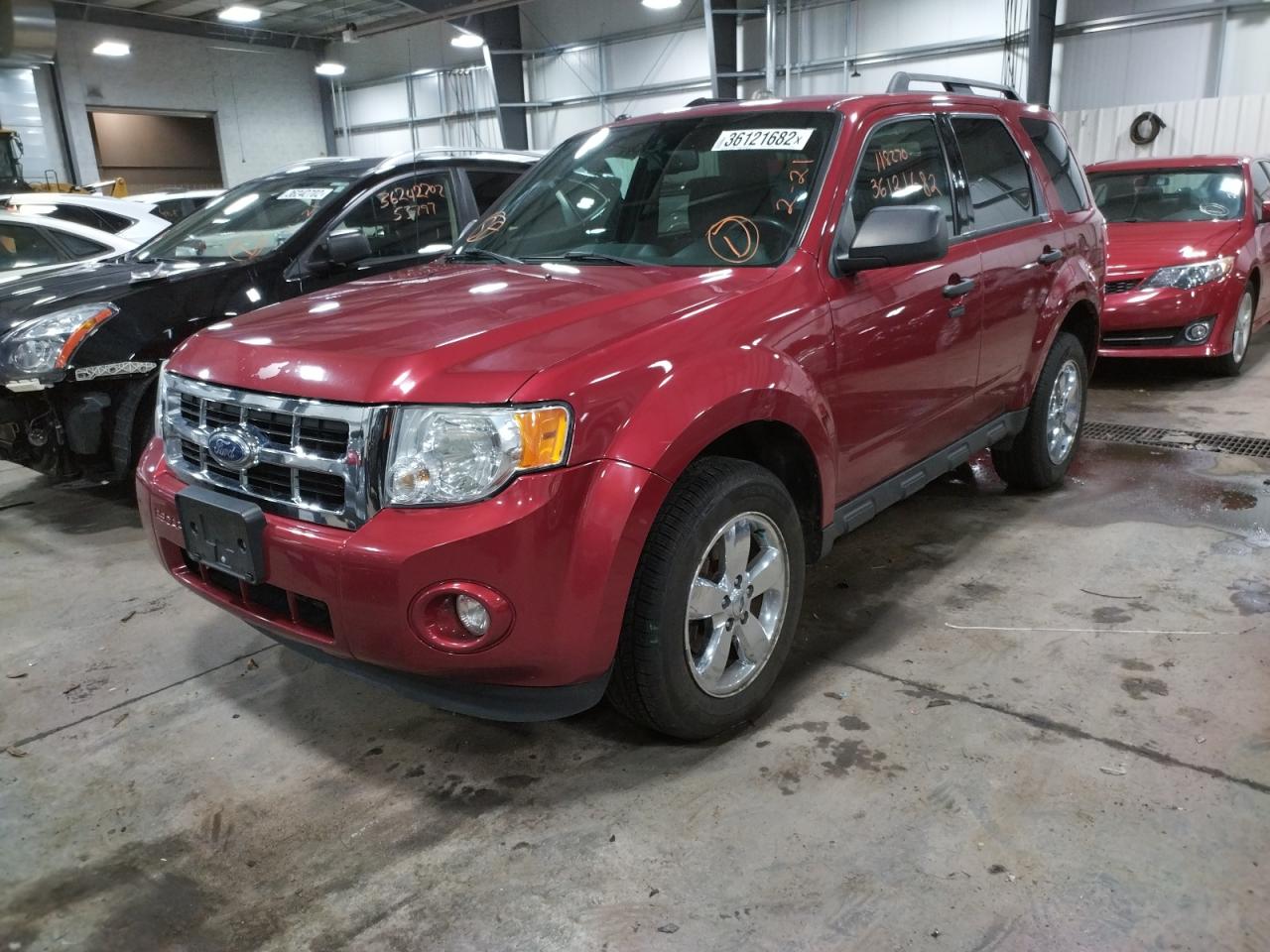 Photo 2 from auction – 2012 FORD ESCAPE XLT with VIN 1FMCU0D74CKB50657