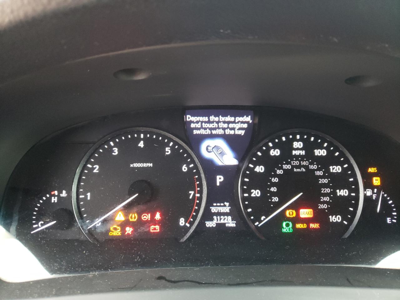 Photo 8 from auction – 2013 LEXUS LS 460 with VIN JTHBL5EF4D5115170