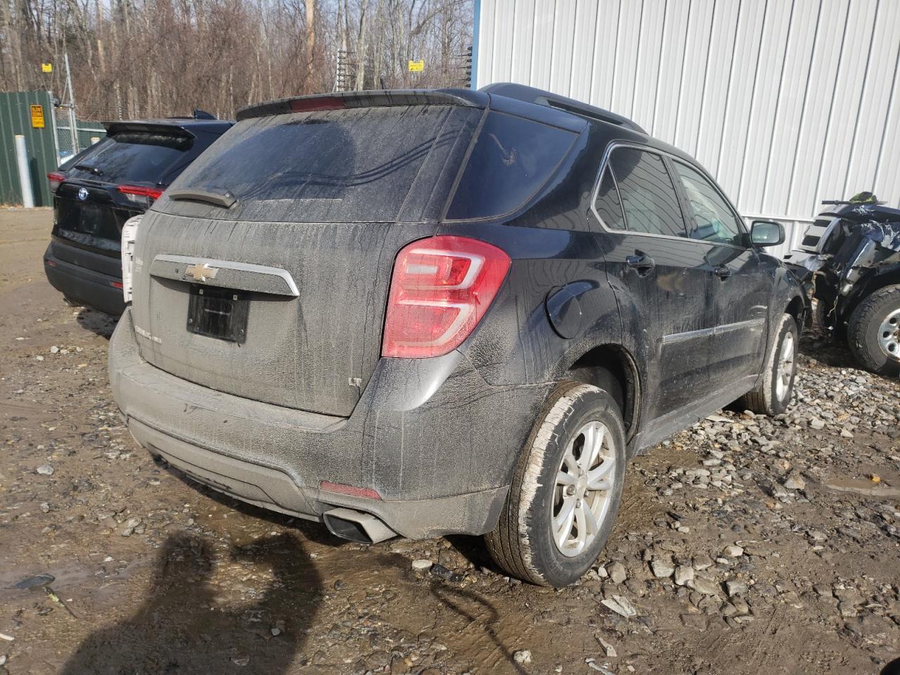 Photo 4 from auction – 2017 CHEVROLET EQUINOX LT with VIN 2GNFLFE37H6119620