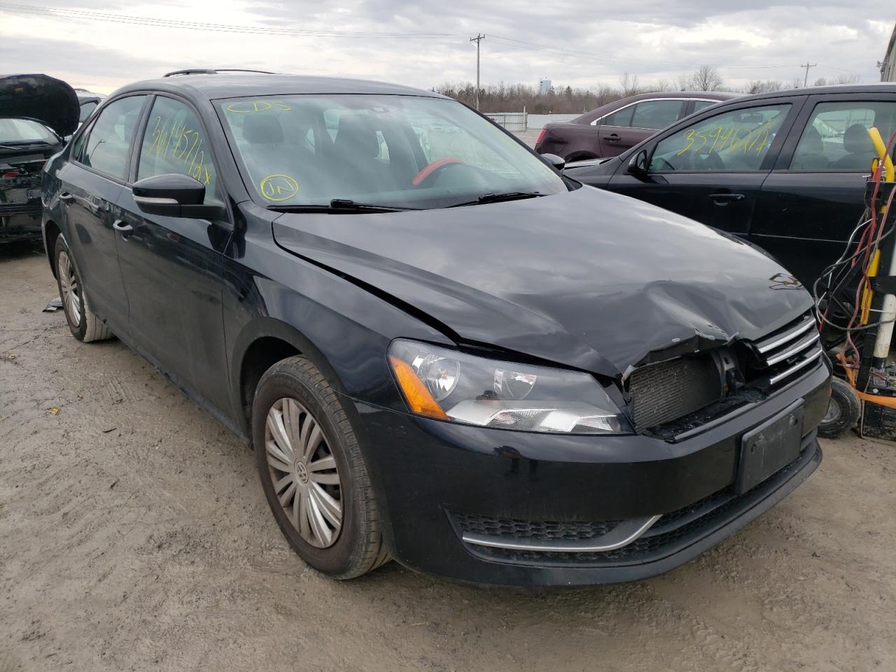 VOLKSWAGEN PASSAT S 2014 with VIN 1VWAT7A37EC081269 - Photo from auction